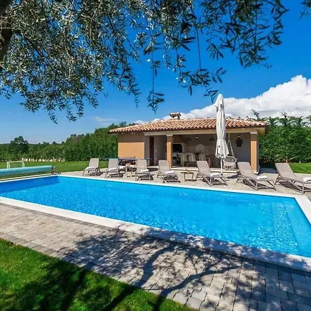 Nata Exclusive Comfortable Holiday Villa *