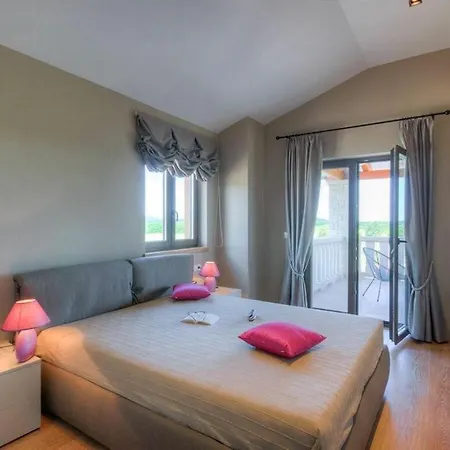 Nata Exclusive Comfortable Holiday Villa